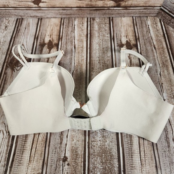 VICTORIA'S SECRET Women's 34C Gray Silver  Push-Up Underwire Padded Diamond Bra - Picture 2 of 6